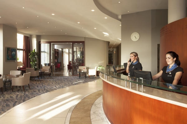 Marina Hotel at the Corinthia Beach Resort (San Ġiljan)